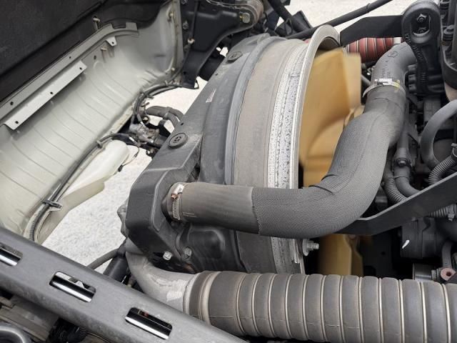 NISSAN DIESEL QUON 2017 Image 31