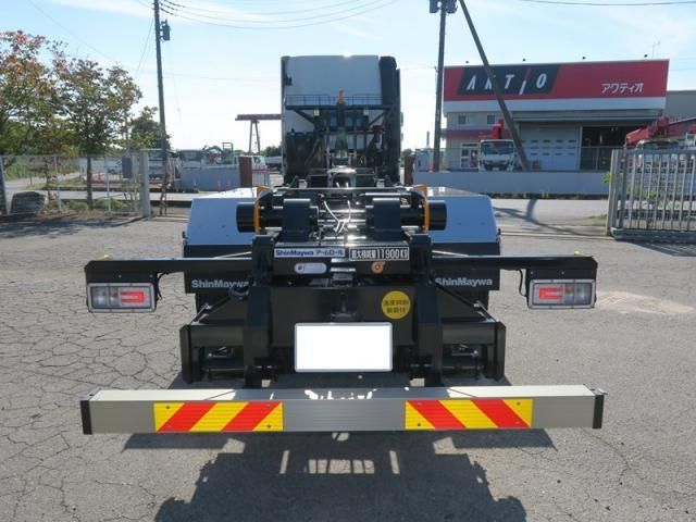 HINO PROFIA 2025 Image 31