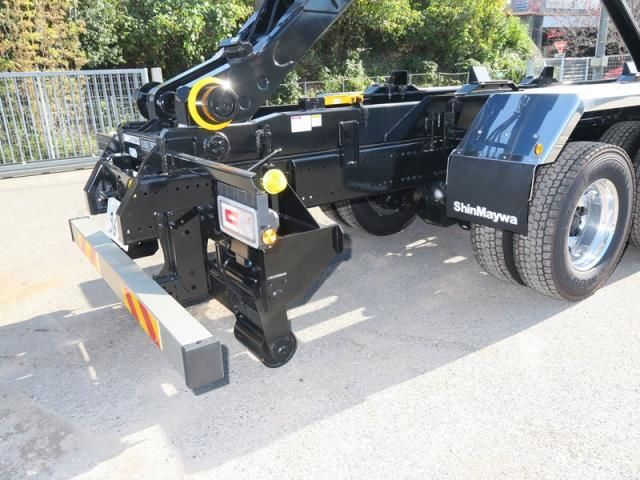 HINO PROFIA 2025 Image 31