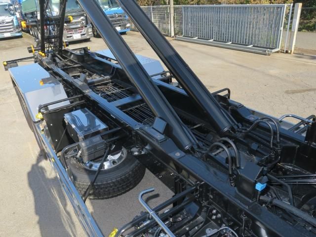 HINO PROFIA 2025 Image 31