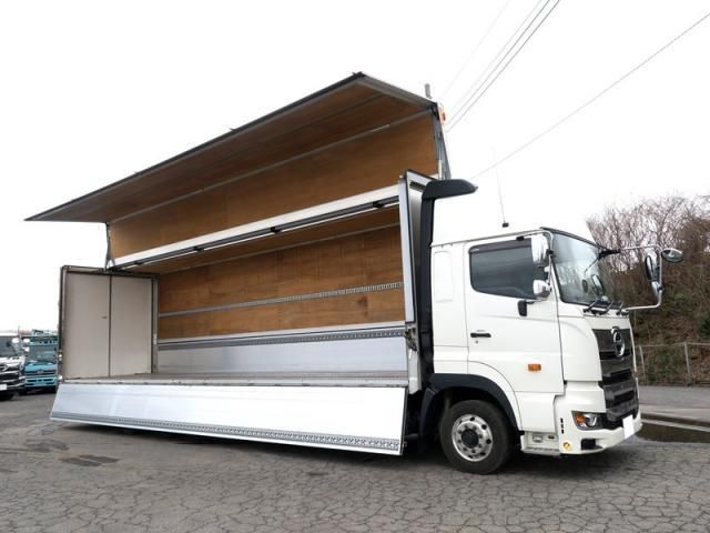 HINO PROFIA 2021 Image 31