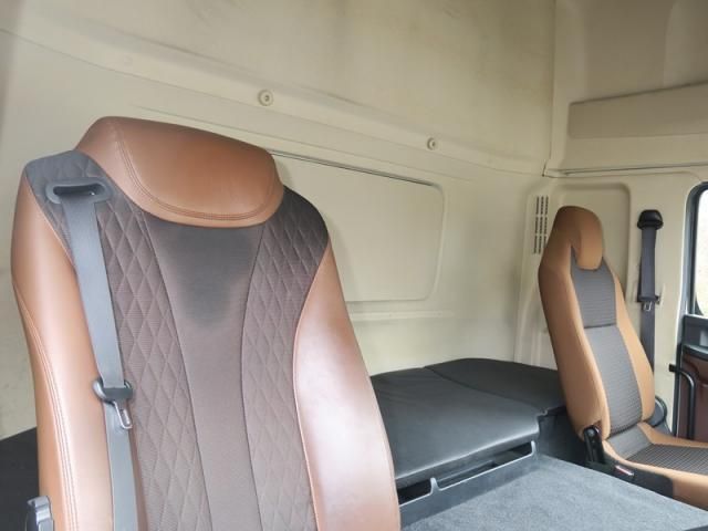 HINO PROFIA 2021 Image 31