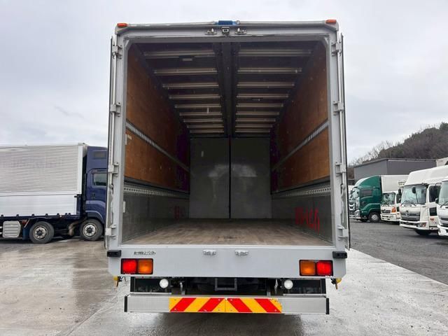 ISUZU FORWARD 2016 Image 31