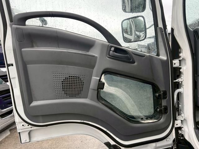 ISUZU FORWARD 2016 Image 31