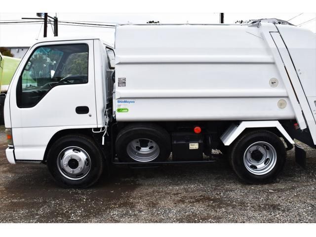 ISUZU ELF 2003 Image 31