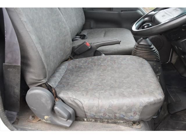 ISUZU ELF 2003 Image 31