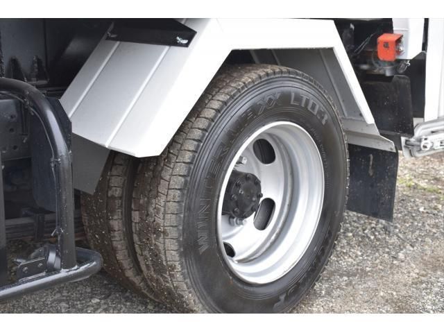 ISUZU ELF 2003 Image 31