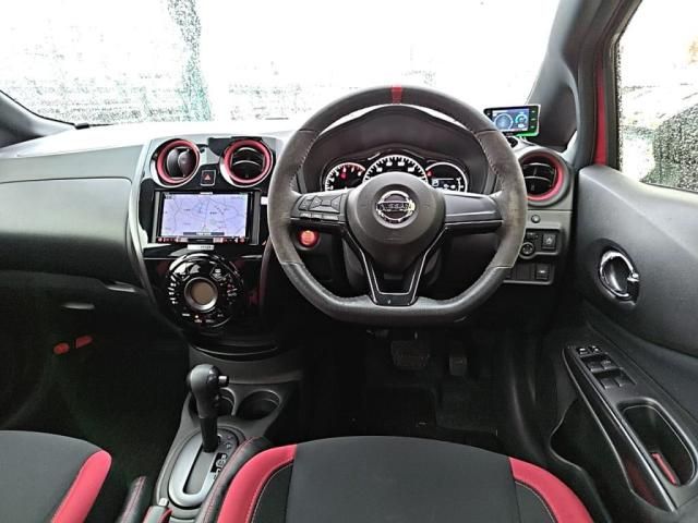 NISSAN NOTE 2017 Image 31