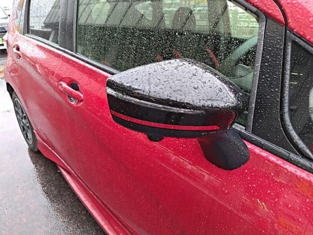 NISSAN NOTE 2017 Image 31