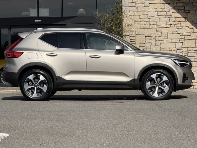 VOLVO XC40 2023 Image 31