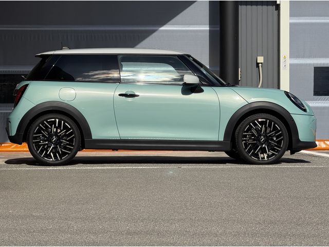 BMW MINI COOPER 2024 Image 31