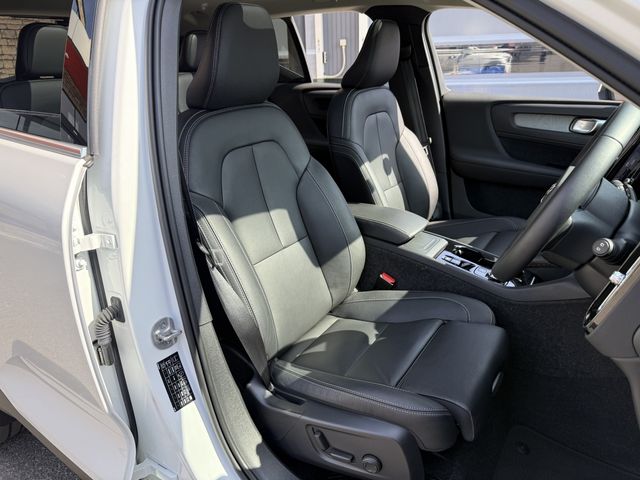 VOLVO XC40 2024 Image 31