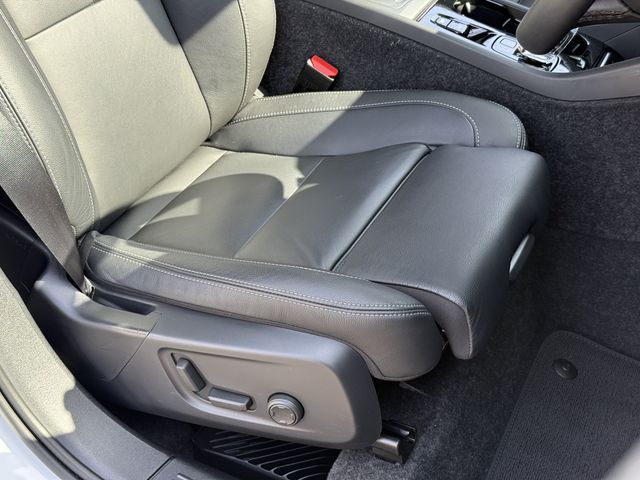 VOLVO XC40 2024 Image 31