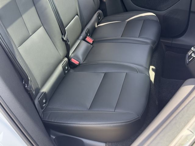 VOLVO XC40 2024 Image 31