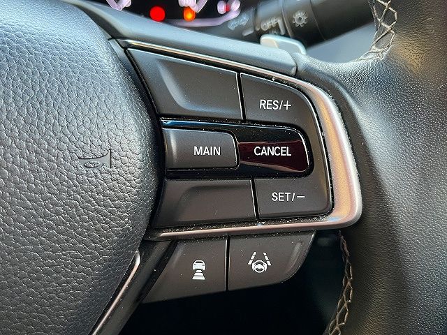 HONDA INSIGHT SEDAN 2019 Image 31