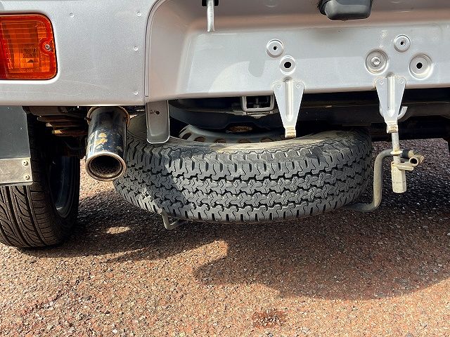 DAIHATSU HIJET TRUCK 4WD 2016 Image 31