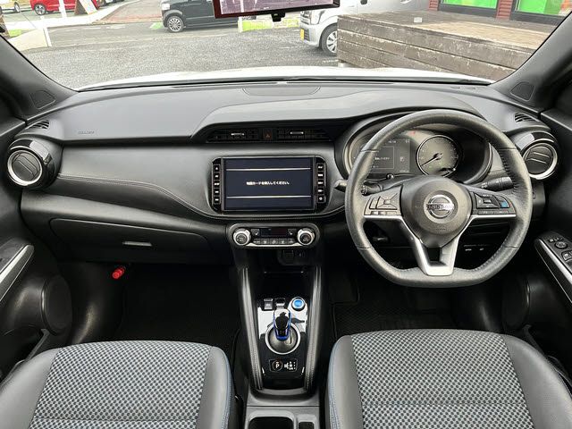 NISSAN KICKS 2021 Image 31