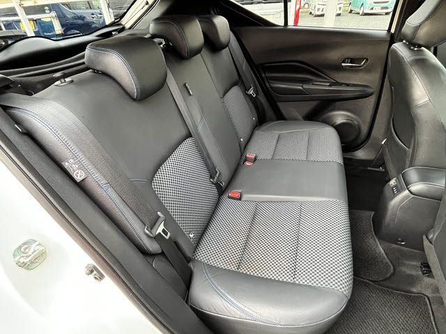 NISSAN KICKS 2021 Image 31