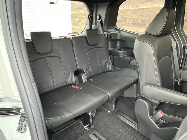 TOYOTA NOAH HYBRID 2023 Image 31