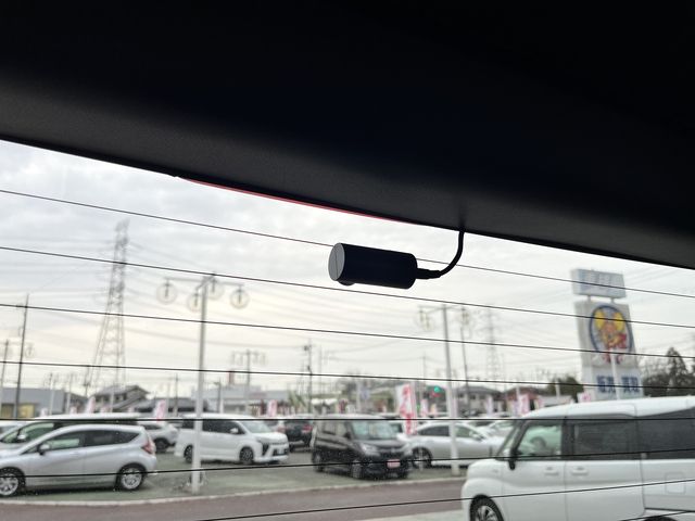 TOYOTA NOAH HYBRID 2023 Image 31