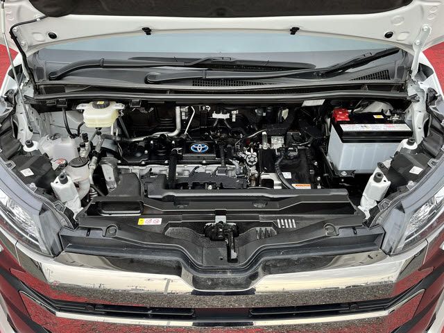 TOYOTA NOAH HYBRID 2023 Image 31