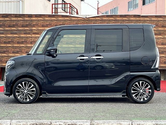 DAIHATSU TANTO CUSTOM 2019 Image 31
