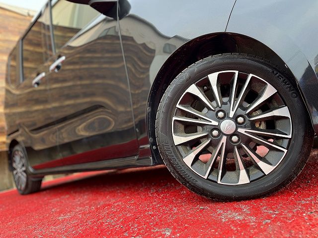 DAIHATSU TANTO CUSTOM 2019 Image 31