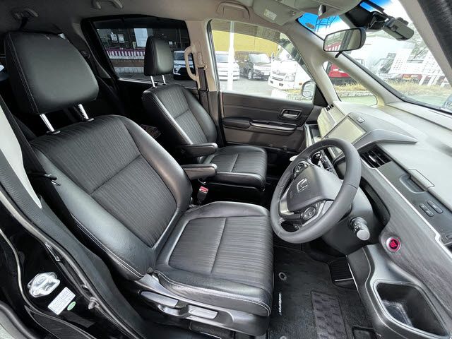 HONDA FREED 2017 Image 31