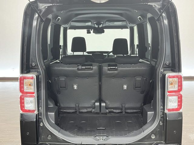 DAIHATSU WAKE 2018 Image 31