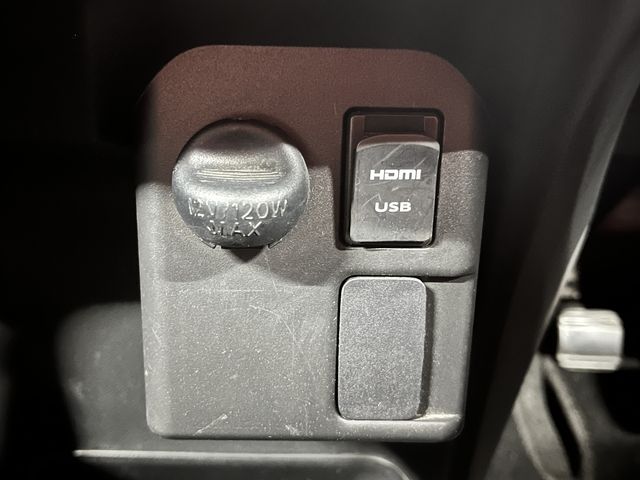 DAIHATSU WAKE 2018 Image 31