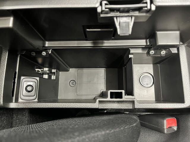 DAIHATSU COPEN 2011 Image 31