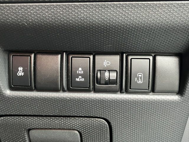 SUZUKI SOLIO 2015 Image 31