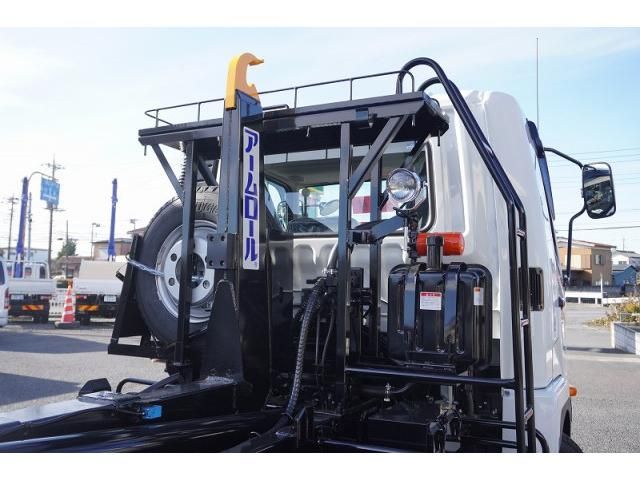 MITSUBISHI FUSOU FIGHTER 2024 Image 31