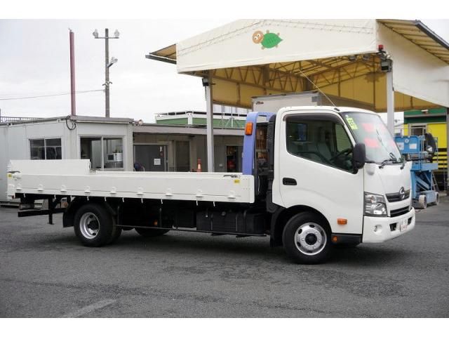 HINO DUTRO 2014 Image 31