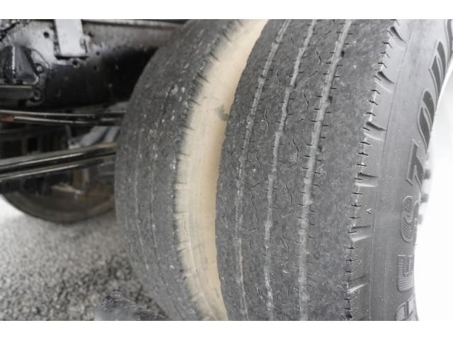 HINO DUTRO 2014 Image 31