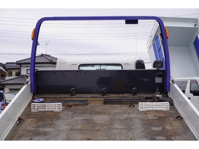 HINO DUTRO 2014 Image 31