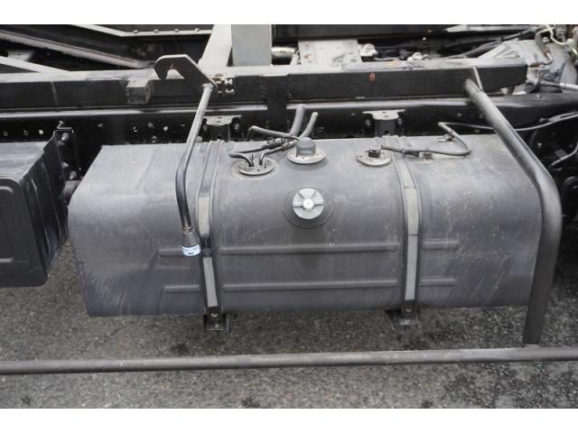 HINO DUTRO 2014 Image 31