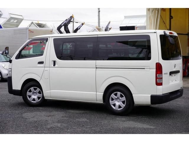 TOYOTA HIACE VAN 1.25T 2WD 2016 Image 31