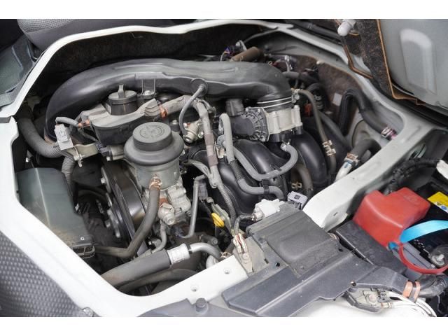 TOYOTA HIACE VAN 1.25T 2WD 2016 Image 31