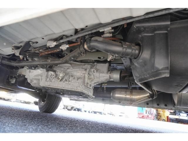 TOYOTA HIACE VAN 1.25T 2WD 2015 Image 31