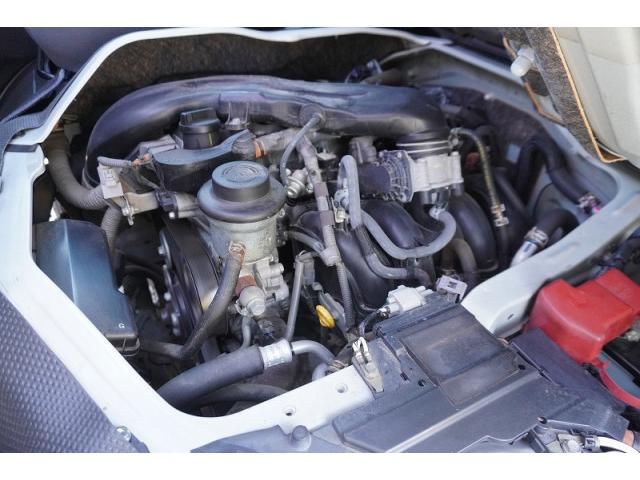 TOYOTA HIACE VAN 1.25T 2WD 2015 Image 31