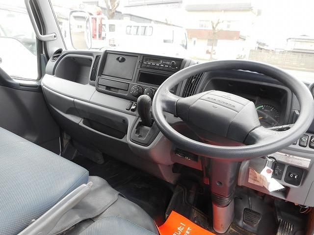 MITSUBISHI CANTER 2014 Image 31