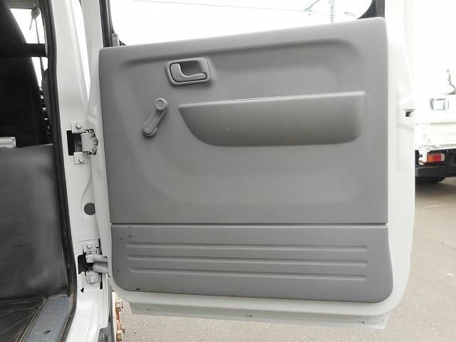 MITSUBISHI CANTER 2014 Image 31