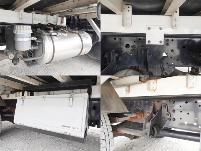 MITSUBISHI FUSOU FIGHTER 2014 Image 31