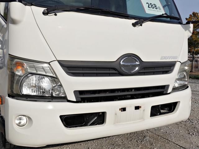 HINO DUTRO 2011 Image 31