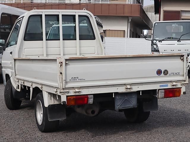 TOYOTA LITEACE TRUCK 2WD 2007 Image 31