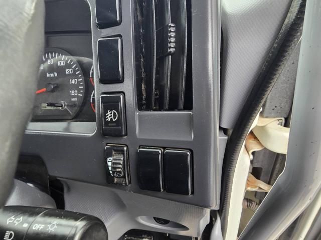 ISUZU FORWARD 2014 Image 31