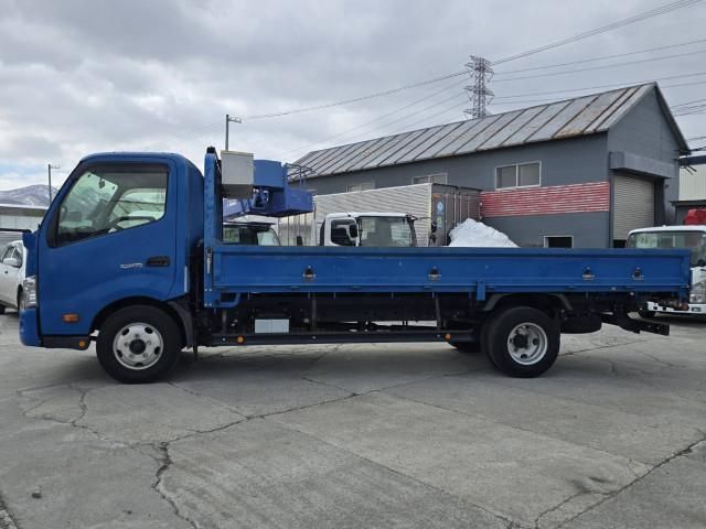 HINO DUTRO 2015 Image 31