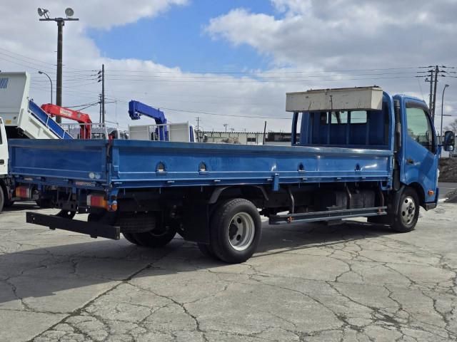 HINO DUTRO 2015 Image 31