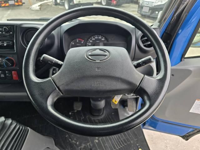 HINO DUTRO 2015 Image 31